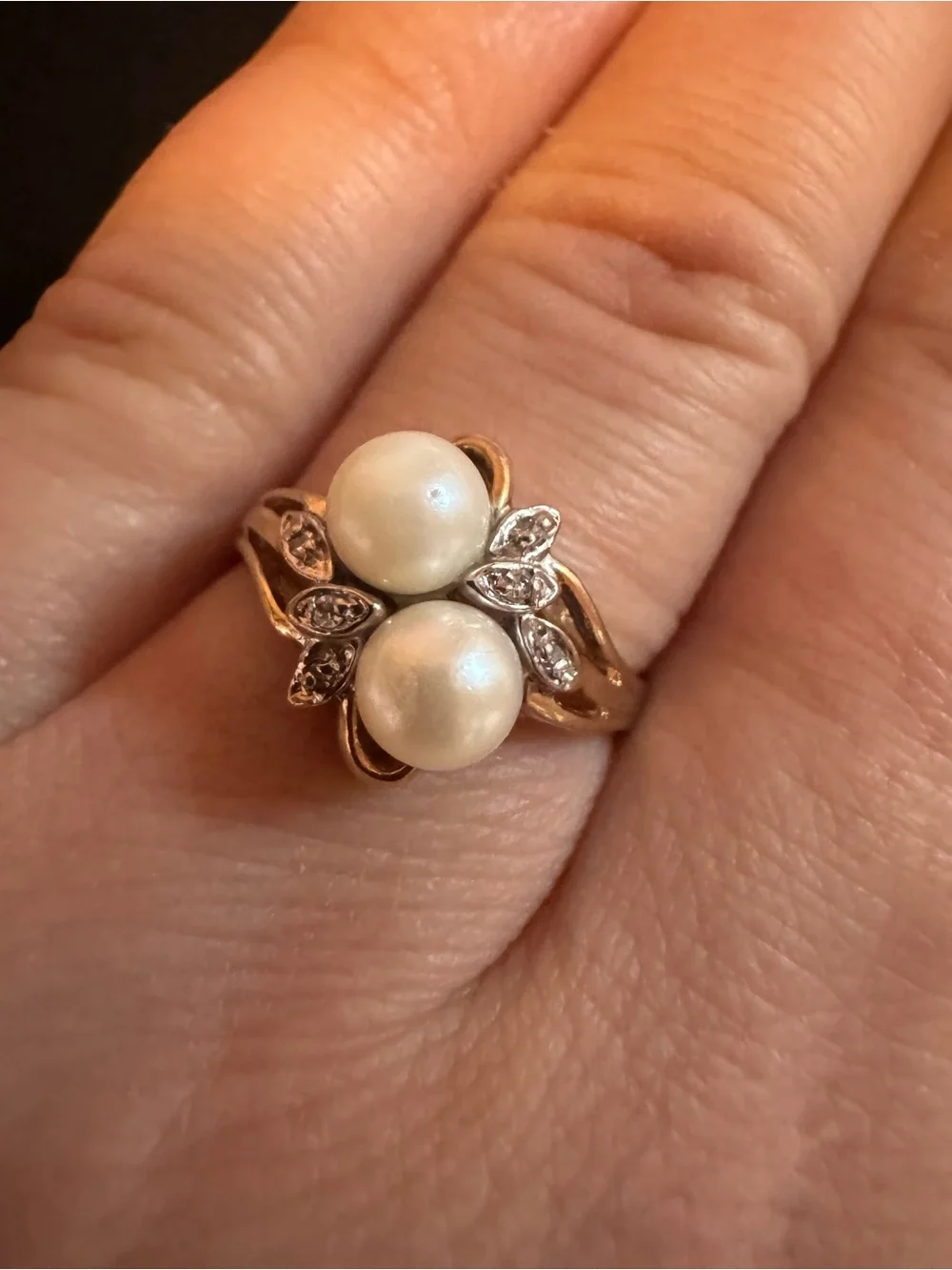 10K Solid Yellow Gold Double Pearl & Diamond Botanical Bypass Ring Size 7